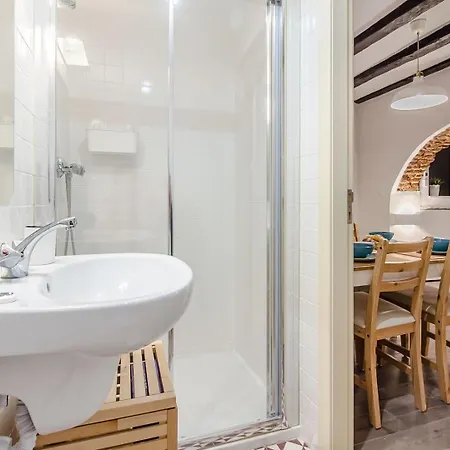 Alfama Guest Apartamento *